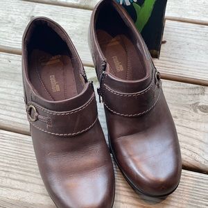 Clarks Collection Brown Leather Clog Loafers